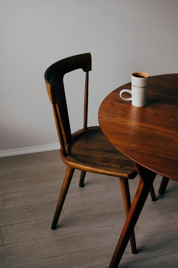 Comment créer une déco intérieure vintage avec des objets de récupération ?